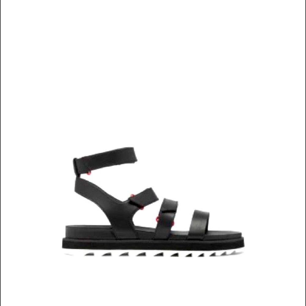 SOREL WOMEN'S ROAMING MULTI STRAP SANDAL 7.5